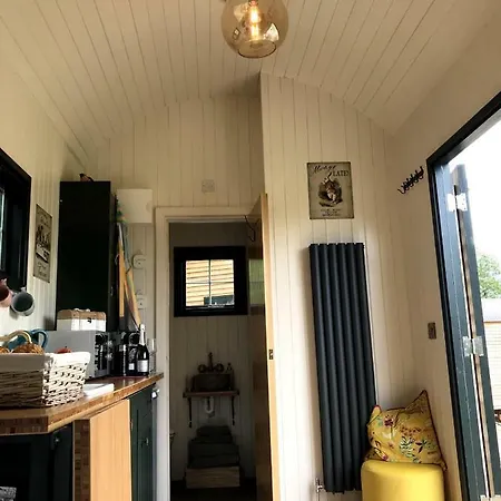 Beds Of Silk خيمة فخمة Labasheeda