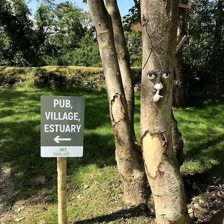 Beds Of Silk خيمة فخمة *