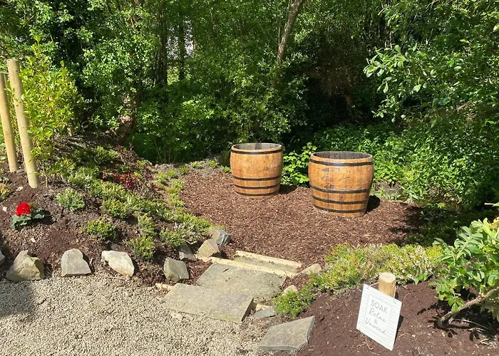 Glamping Beds Of Silk