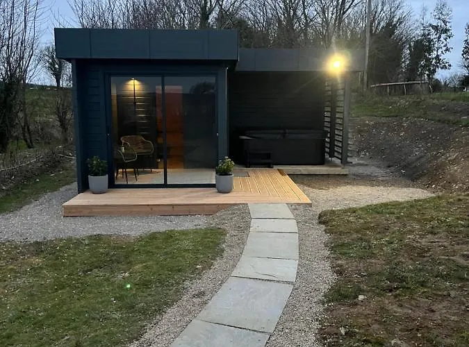 Beds Of Silk 럭셔리텐트 Labasheeda