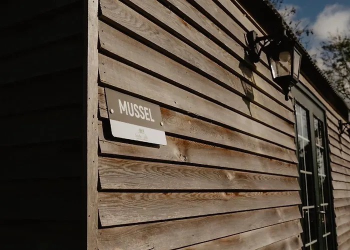 Beds Of Silk 럭셔리텐트 *