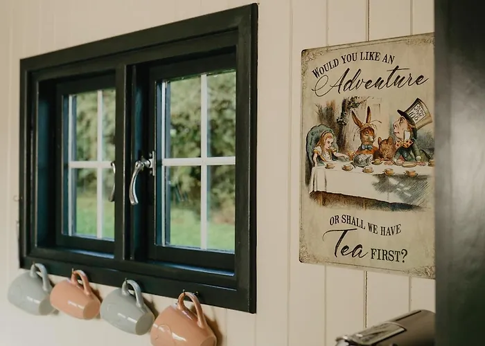 럭셔리텐트 Beds Of Silk