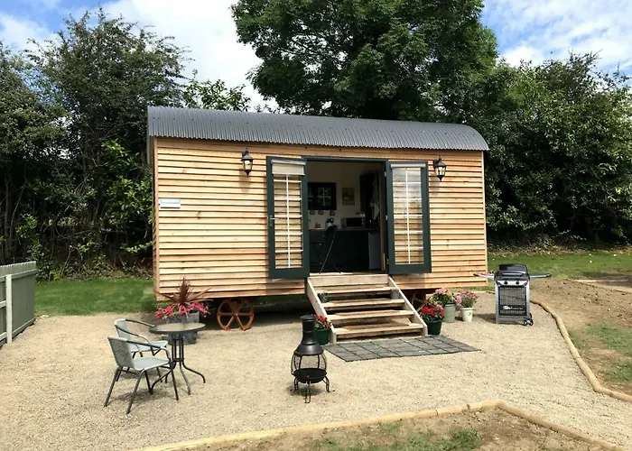 Beds Of Silk 럭셔리텐트 *