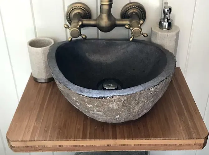 Luxusní stan Beds Of Silk *